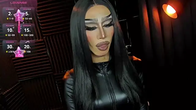 הופעת וובקאם של limitlessgoddes_mistress