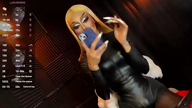 limitlessgoddes_mistress Show in webcam