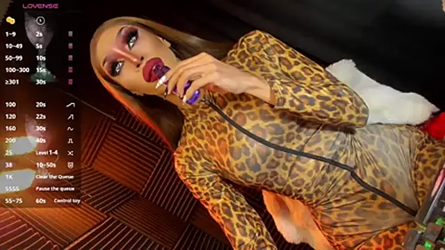limitlessgoddes_mistress Show Webcam