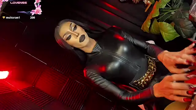 limitlessgoddes_mistress Show Webcam