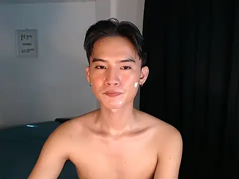 asian_dai Pertunjukan Webcam
