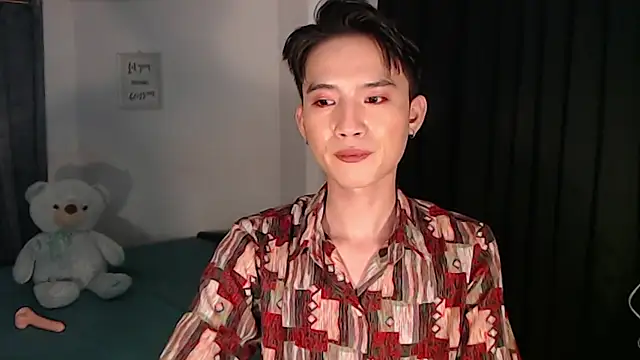 asian_dai Pertunjukan Webcam