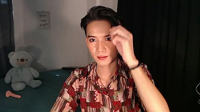 asian_dai Pertunjukan Webcam