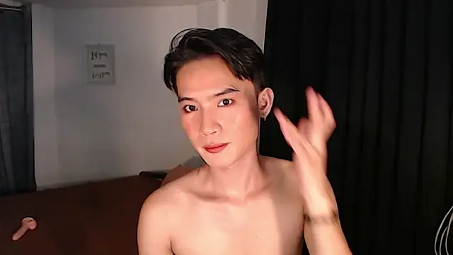 asian_dai Pertunjukan Webcam