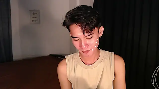 asian_dai Pertunjukan Webcam