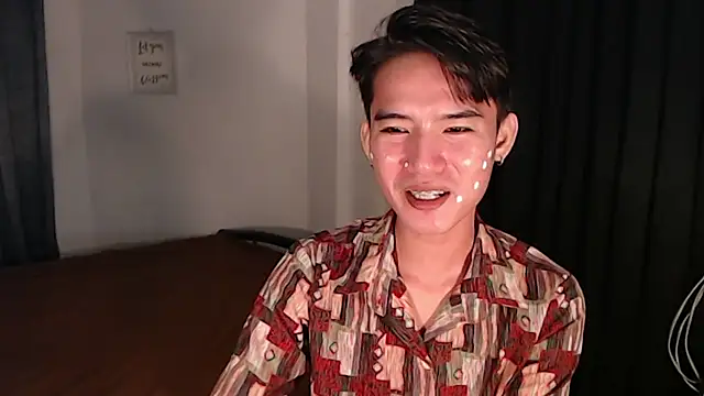 asian_dai Pertunjukan Webcam