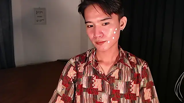 asian_dai Pertunjukan Webcam