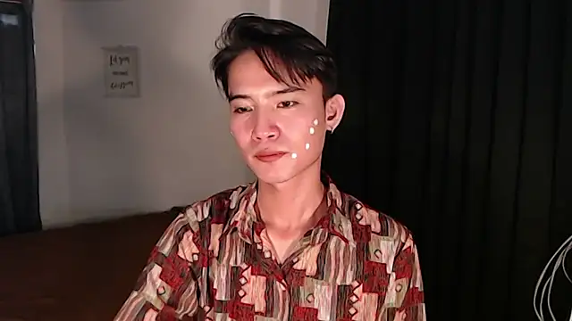 asian_dai Pertunjukan Webcam