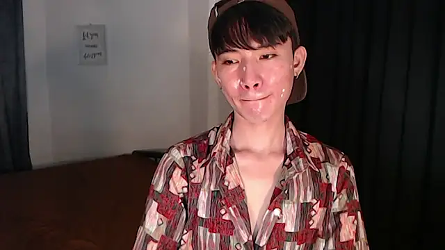 asian_dai Pertunjukan Webcam