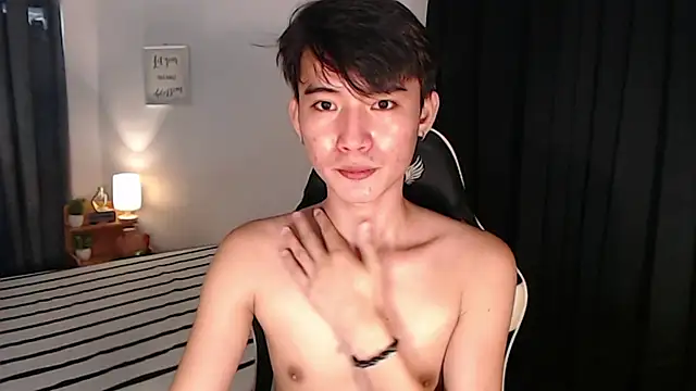 asian_dai Adlı Modelin Web Kamerası Şovu