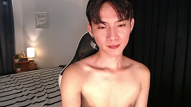 asian_dai Pertunjukan Webcam