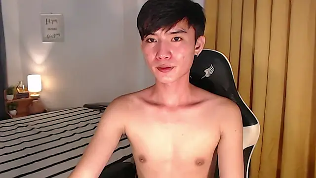 asian_dai Pertunjukan Webcam