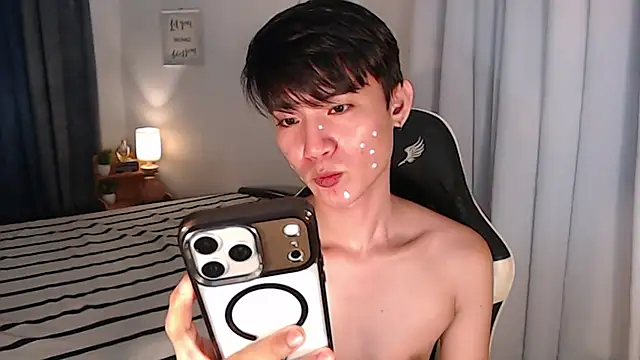 asian_dai Pertunjukan Webcam