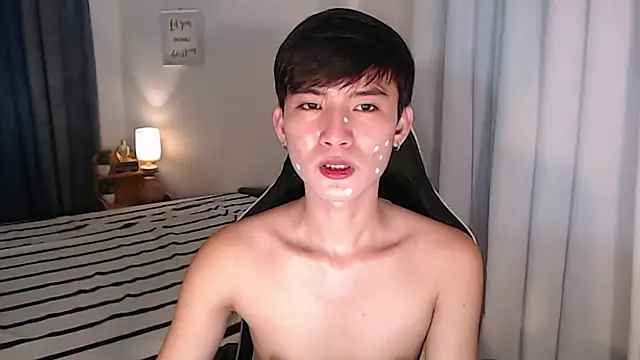 asian_dai webkamerás műsora