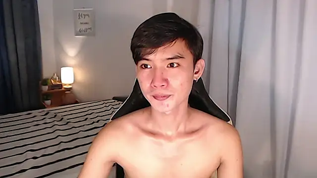 asian_dai Pertunjukan Webcam