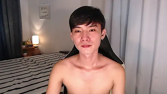 asian_dai Pertunjukan Webcam