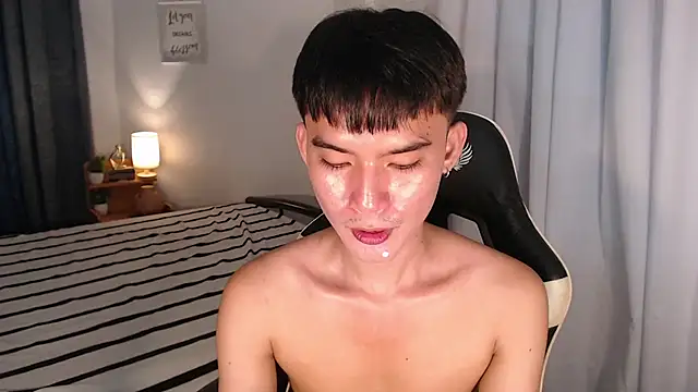 Webkamerová show asian_dai