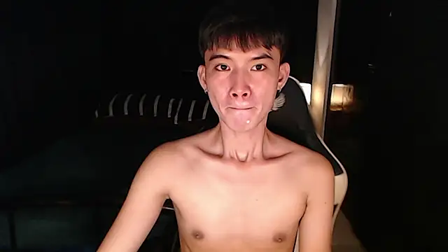 asian_dai Pertunjukan Webcam