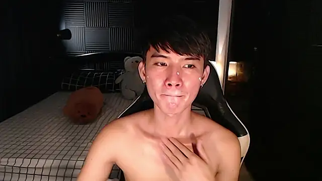 asian_dai Pertunjukan Webcam