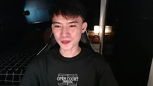 asian_dai Pertunjukan Webcam