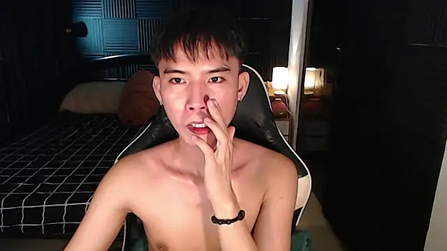 asian_dai Pertunjukan Webcam