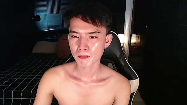 asian_dai webcam show