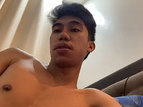 Ur_pinoyhotbrix Webcam show