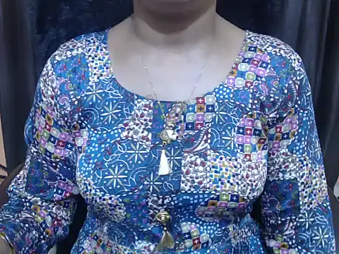 Kudi_Kiyara Webcam-Show