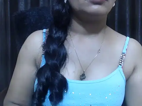 Chat XXX ao vivo de Kudi_Kiyara