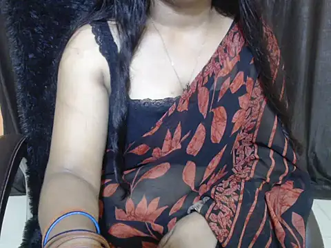 Chat +18 de Kudi_Kiyara ao vivo