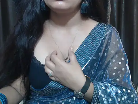 Kudi_Kiyara live XXX chat
