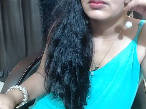 Kudi_Kiyara XXX чат на живо