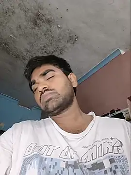 הופעת וובקאם של Harsha_Happy