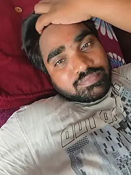 Harsha_Happy Pertunjukan Webcam