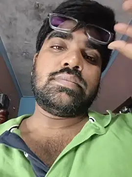 Show modela Harsha_Happy na web-kameri