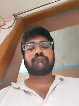 Harsha_Happyn Webbikameraesitys