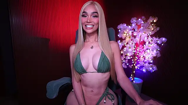 Show Webcam de xxforyoureyesonlyxx