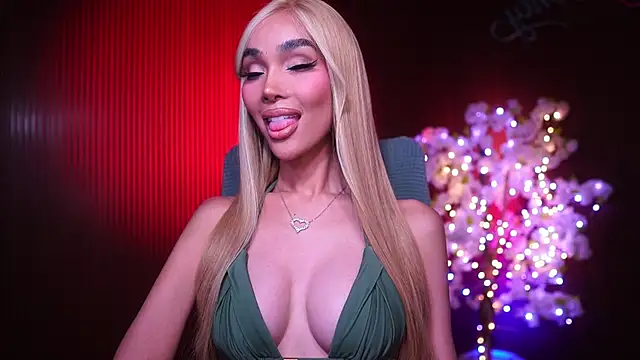 Webkamerová show xxforyoureyesonlyxx