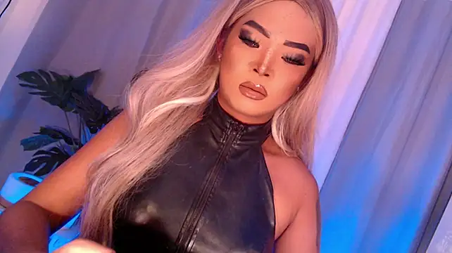 MissCalista_ Show in webcam