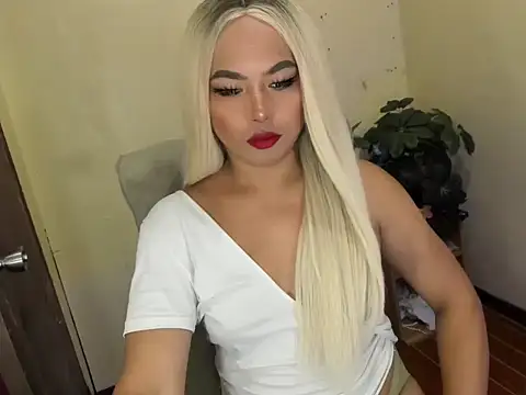 Hotter_Applexxx Show Webcam