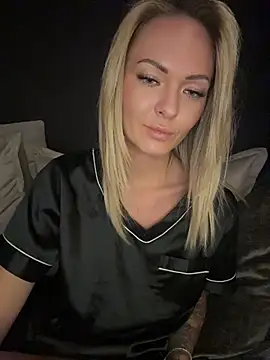 Czat XXX na żywo – House_0f_Her-666