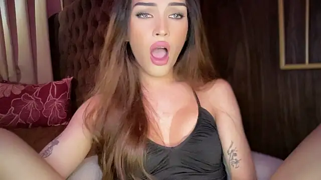 Alicegreenexx Webcam Show