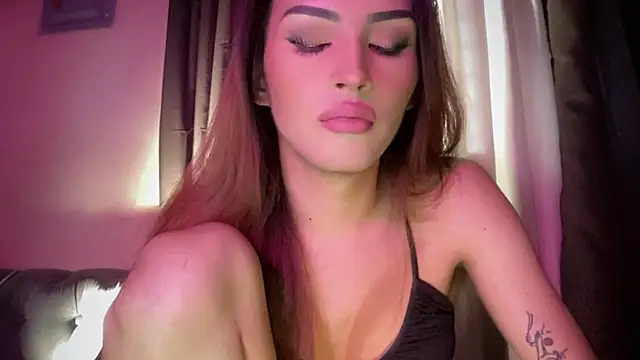 הופעת וובקאם של Alicegreenexx