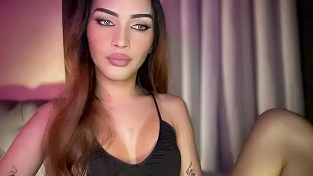 Alicegreenexx Adlı Modelin Web Kamerası Şovu