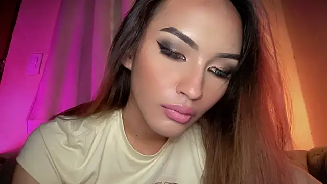 Alicegreenexx Adlı Modelin Web Kamerası Şovu