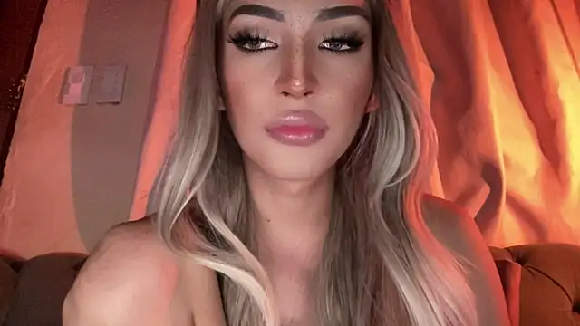 Alicegreenexx – webcam-show