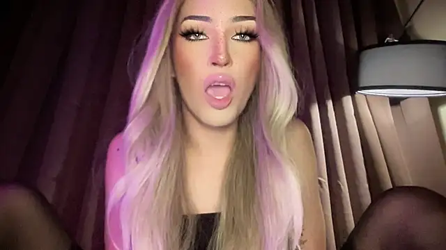 Webkamerová show Alicegreenexx