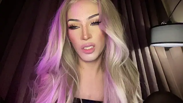 Webkamerová show Alicegreenexx