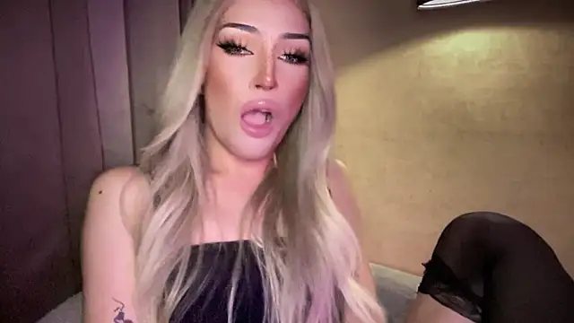 Alicegreenexx Show Webcam