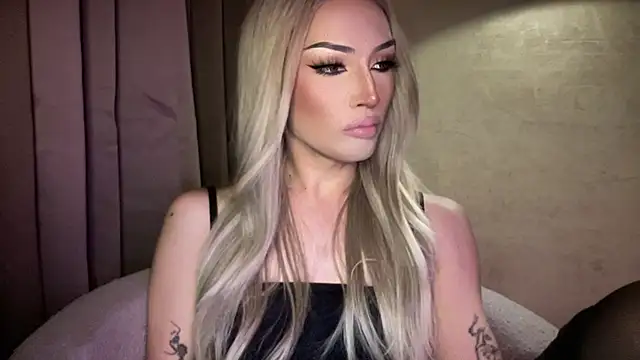 Alicegreenexx webkamerás műsora